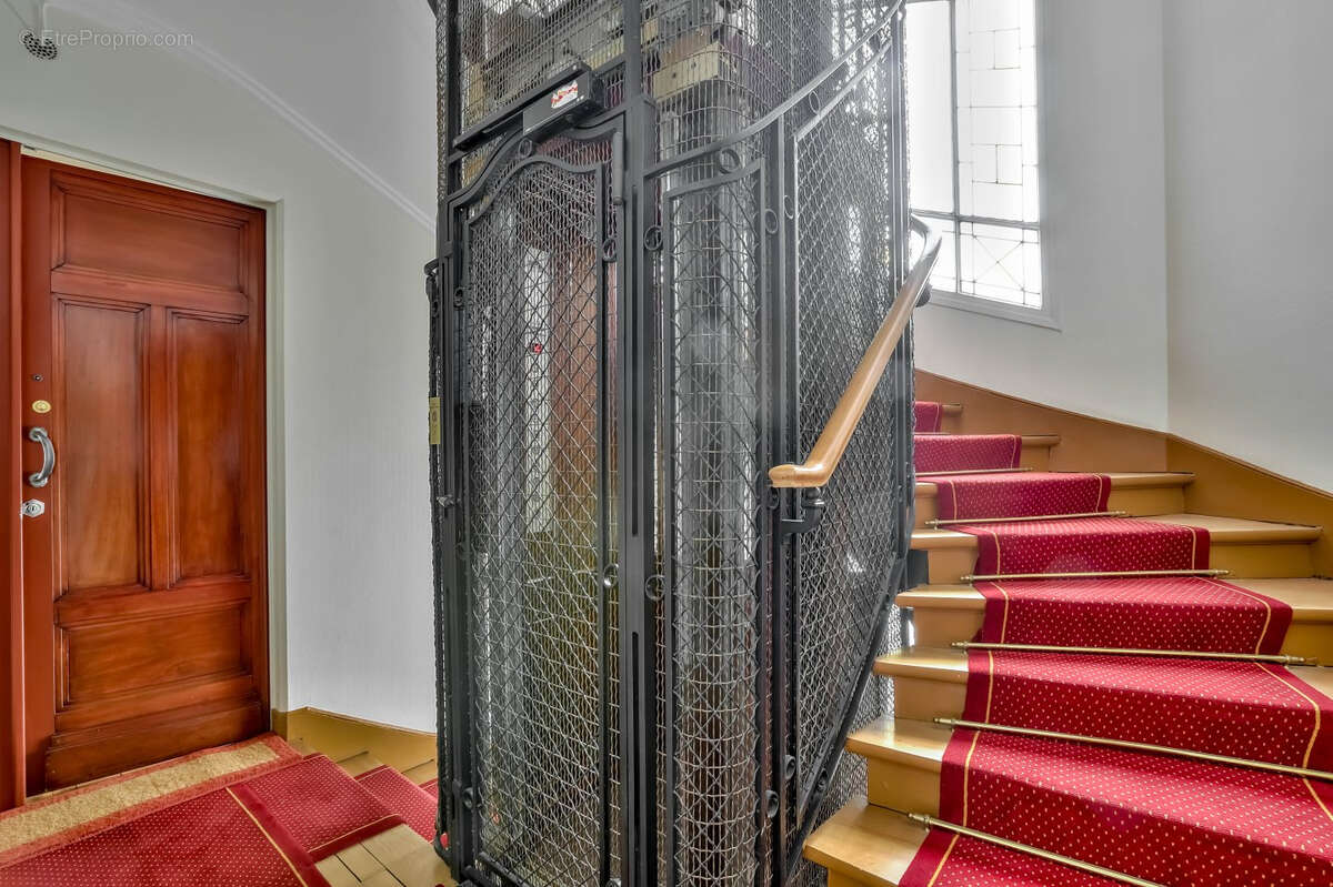 Appartement à PARIS-12E