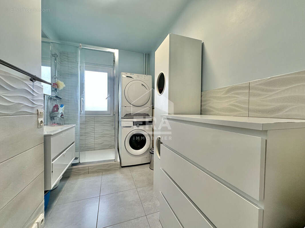 Appartement à HOUILLES