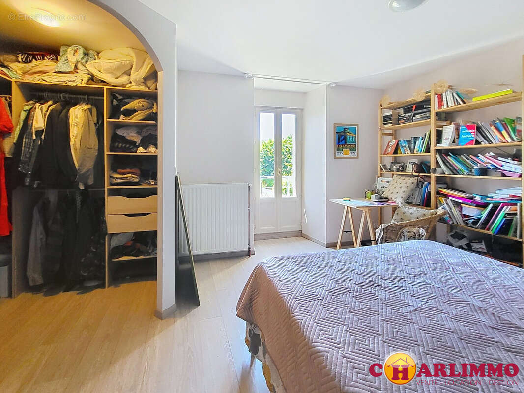 Maison 195 m² à Saint-Junien  - photo 5