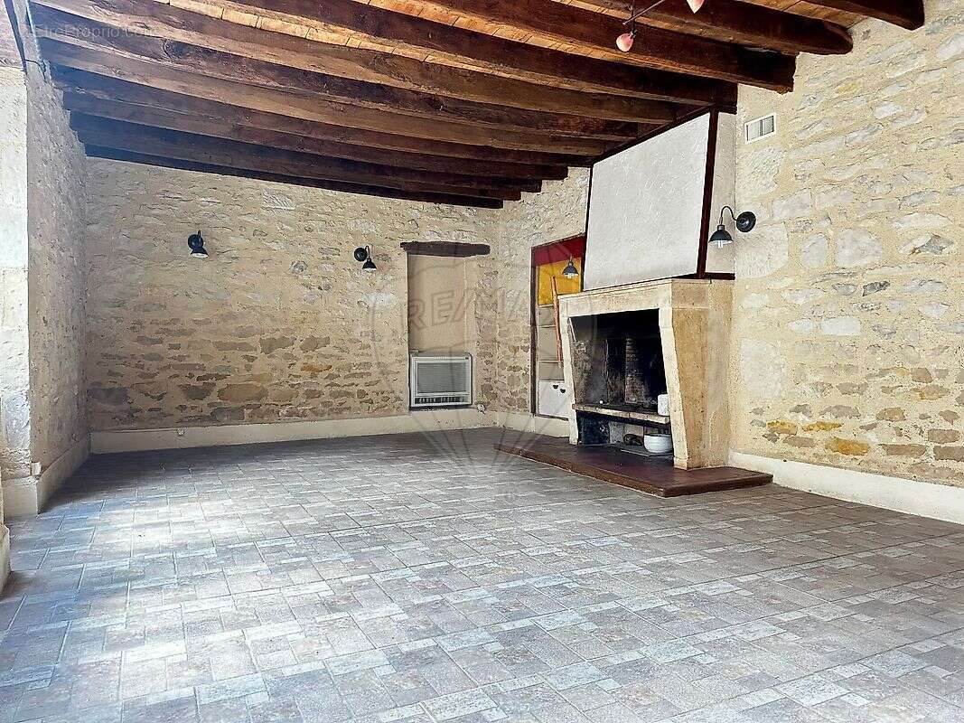 Maison à POUGUES-LES-EAUX