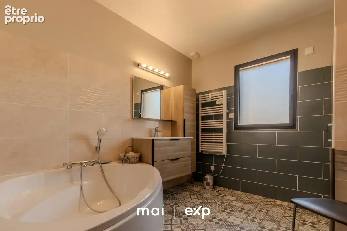 Maison 5 pièces 125 m² à vendre à Belz (56550) - photo 9