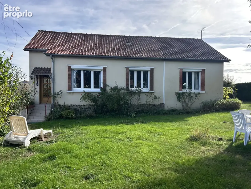 Photo Maison à La Poterie-Au-Perche au prix de 135 000€