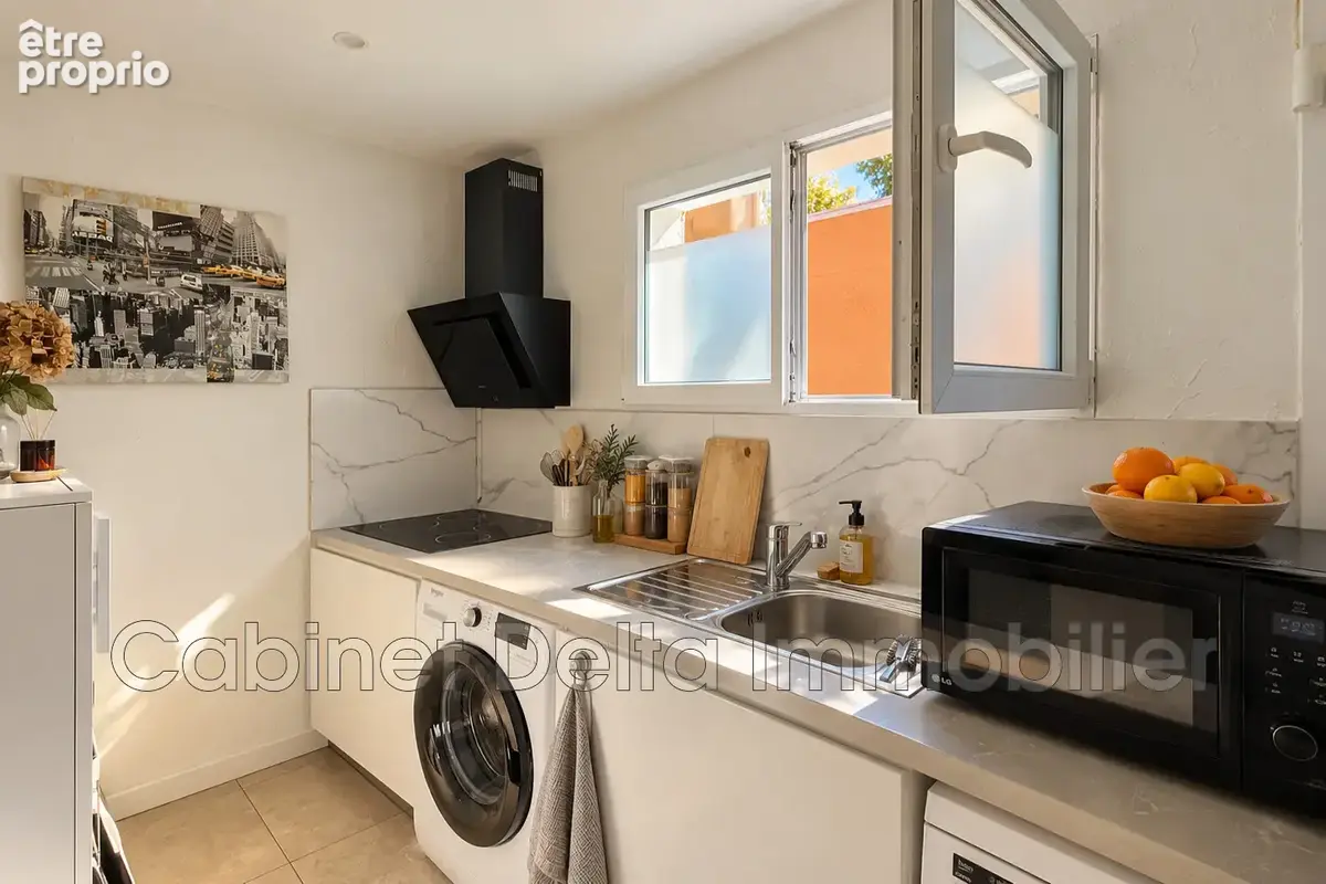 Appartement 1 pièce 30 m² à vendre à Sanary-Sur-Mer (83110) - photo 4