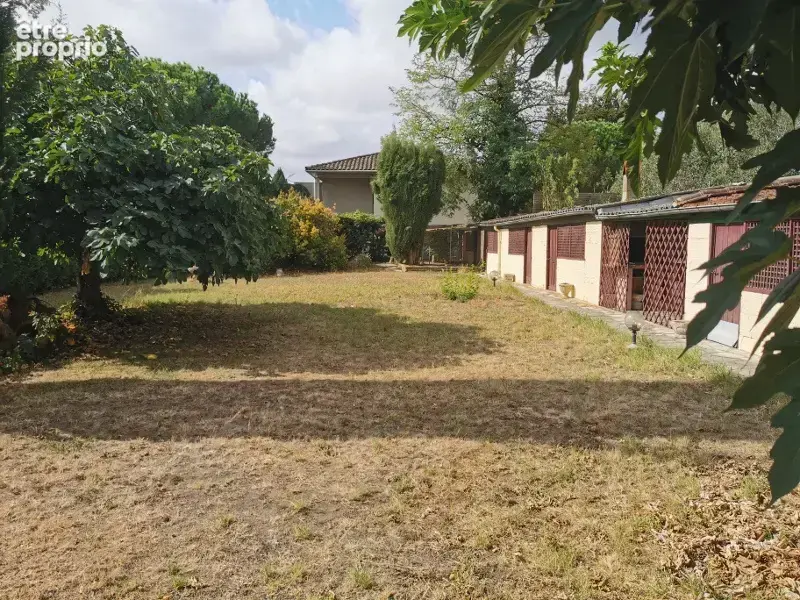 Maison toulousaine sur 780 m2 de terrain, garage et dépendance - photo 3
