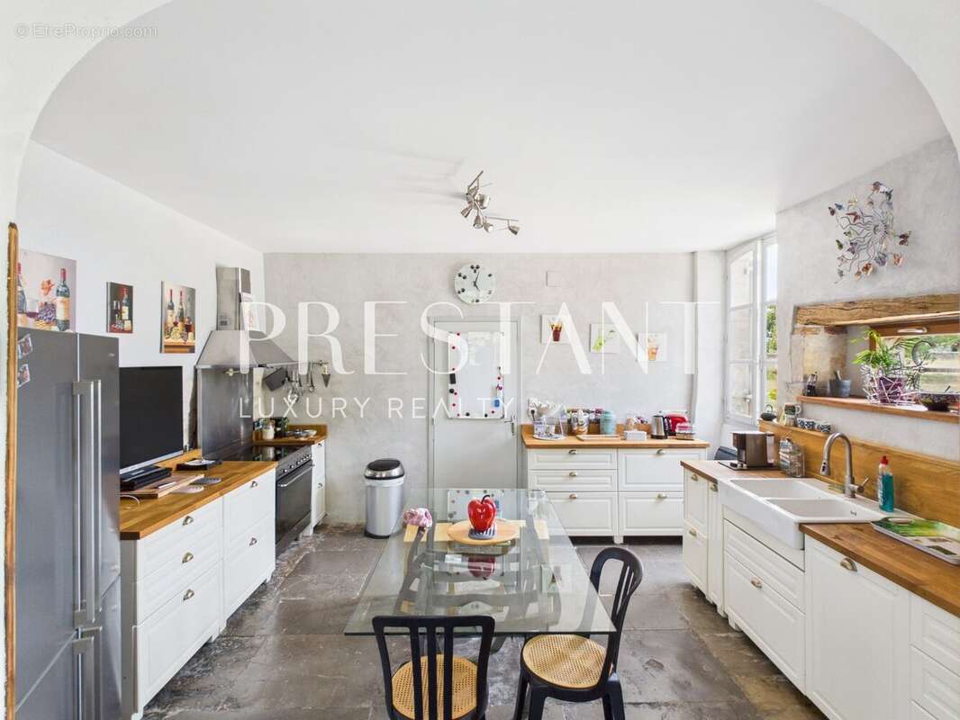 Maison à ORTHEVIELLE