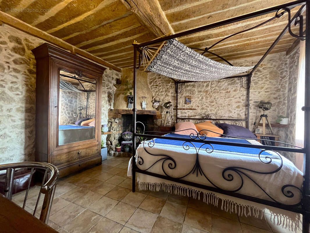 Maison à LA COLLE-SUR-LOUP