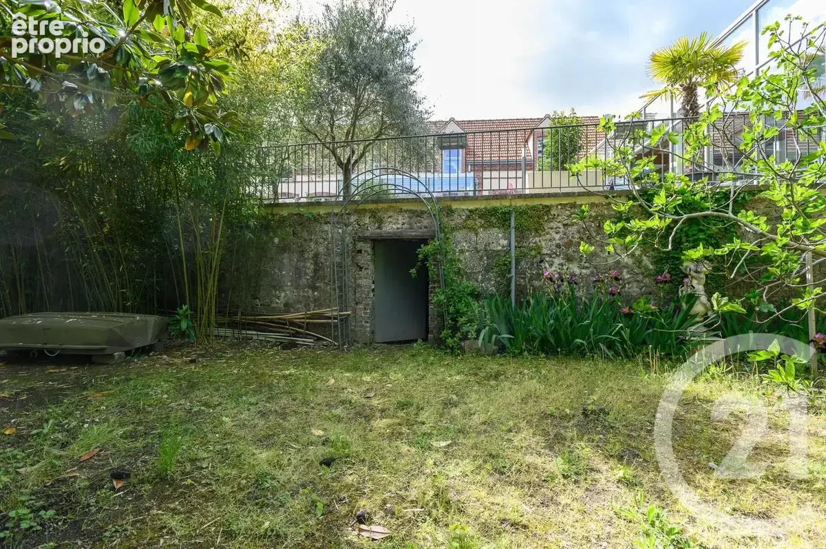 Maison 9 pièces 440 m² à vendre à Chartres (28000) - photo 18