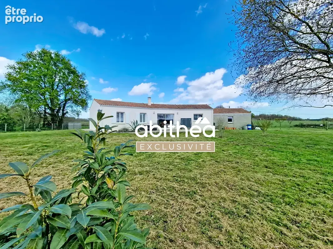 Exclusivite  maison contemporaine de plain-pied  116m2  5 pieces  3 chambres  garage  plassac  2100m2 - photo 2