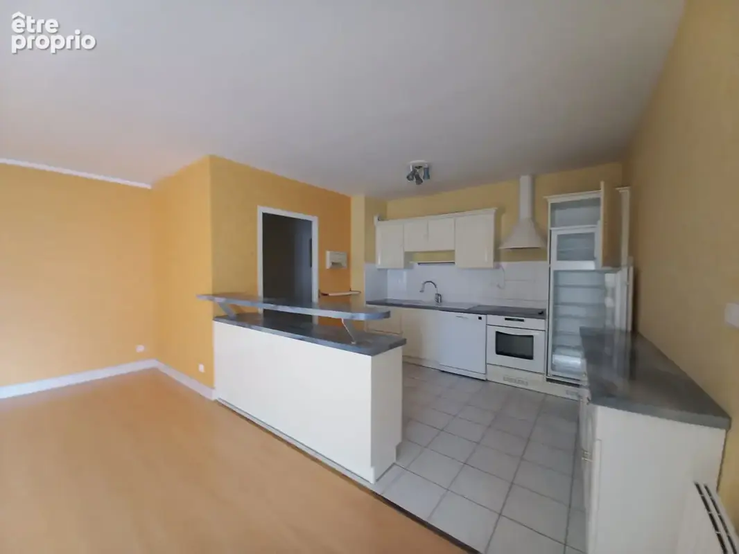 Appartement La Ferte Bernard 3 pièce(s) 69 m2 - photo 3