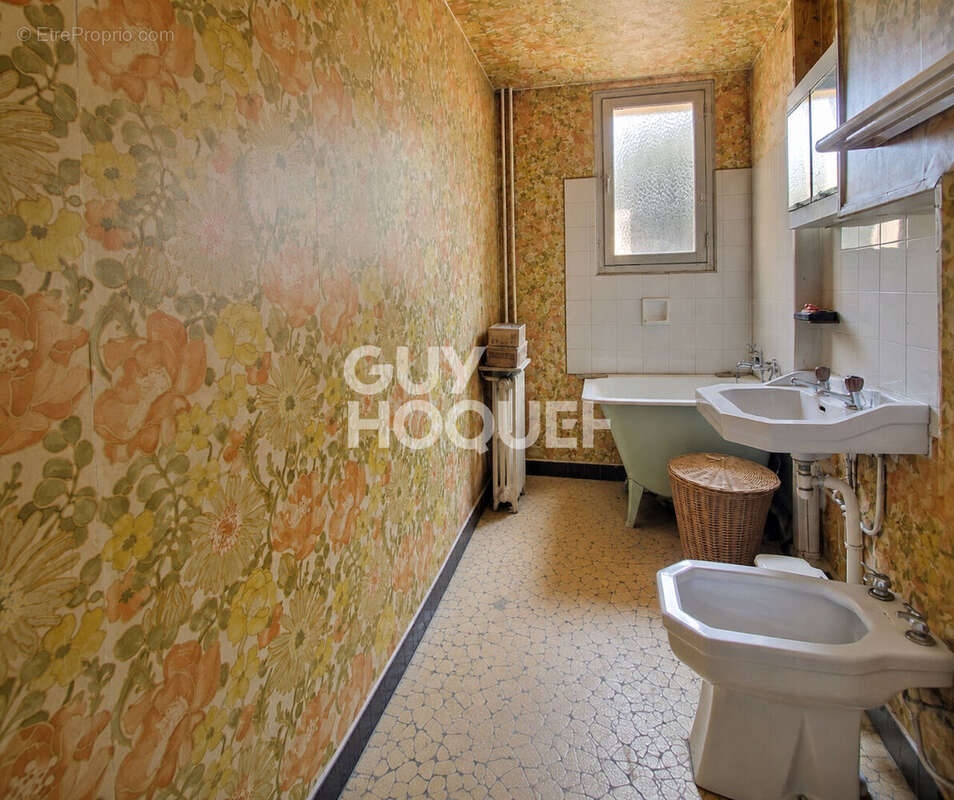 Appartement à CHAVILLE
