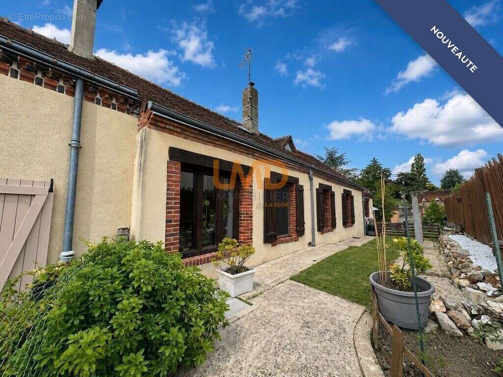 Maison à MOREE