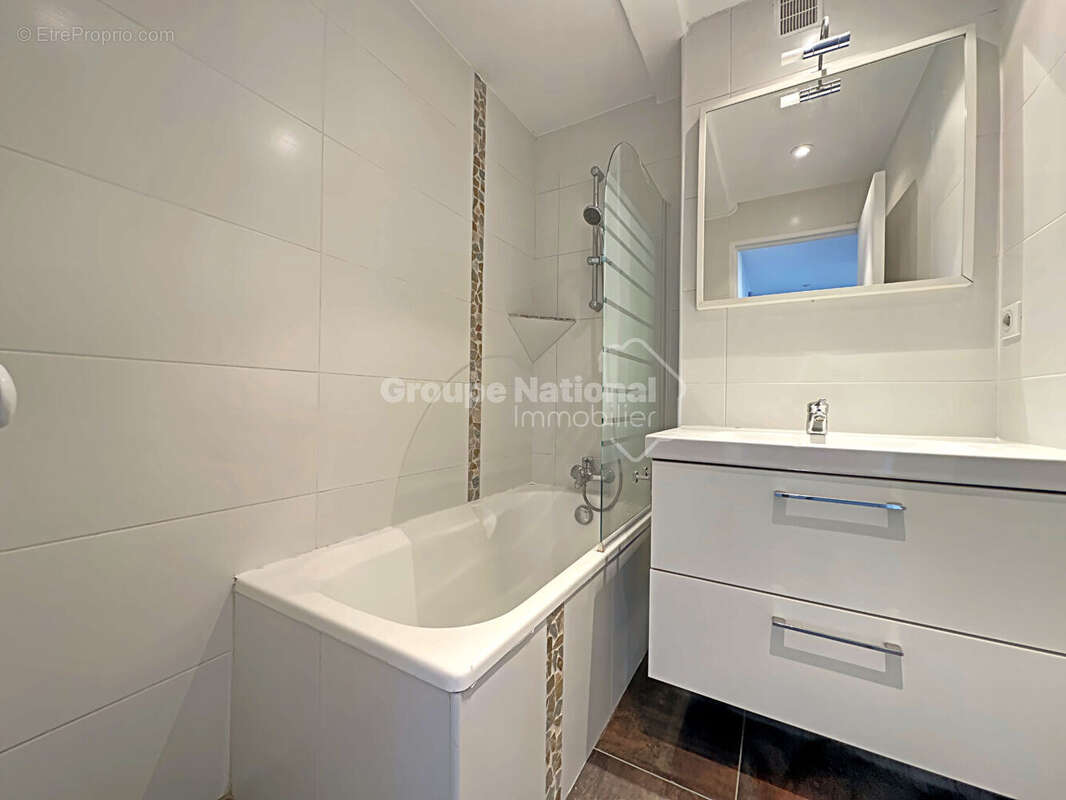 Appartement à LUNEL