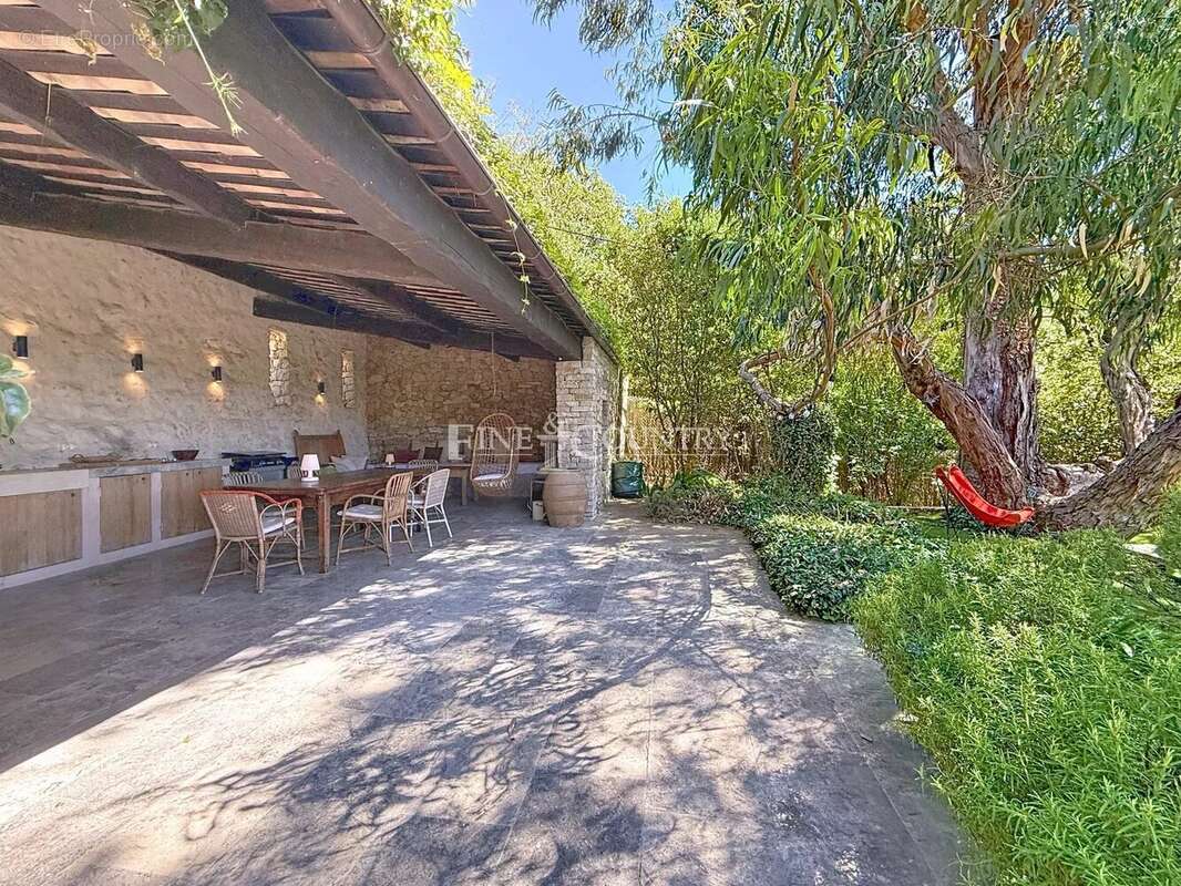 Vente villa Chateauneuf-Grasse - photo 9