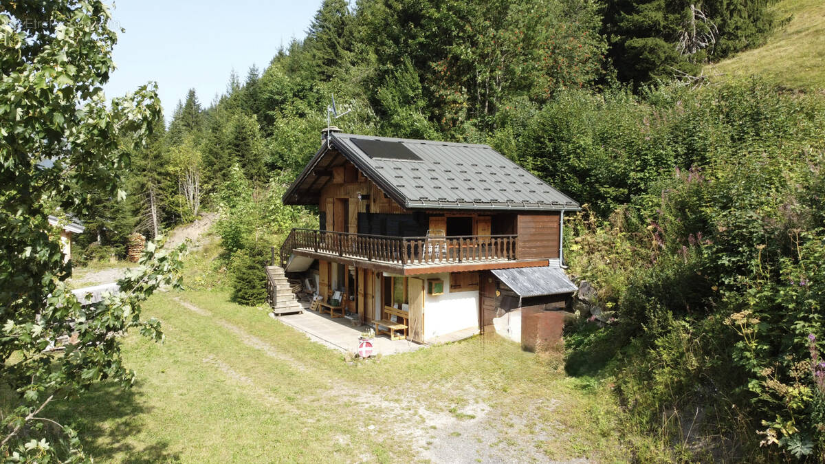 Maison à ESSERT-ROMAND