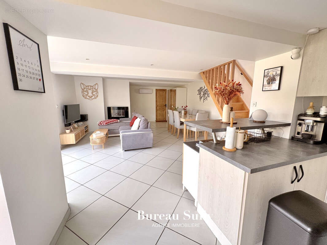 Maison à SAINT-DIDIER-SUR-CHALARONNE