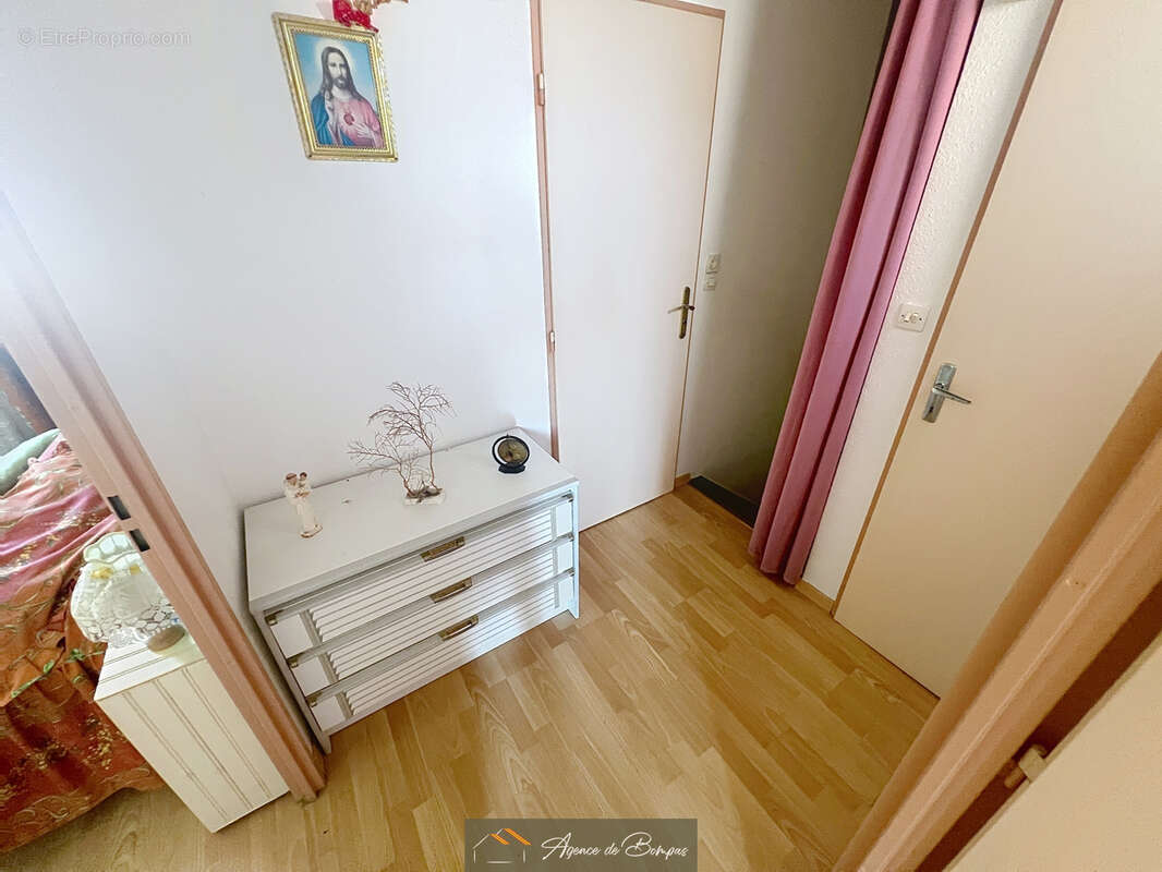 - villa 2 faces 76 m2 hbts  sur 140 m2 de terrain  - terrasse et garage - photo 13