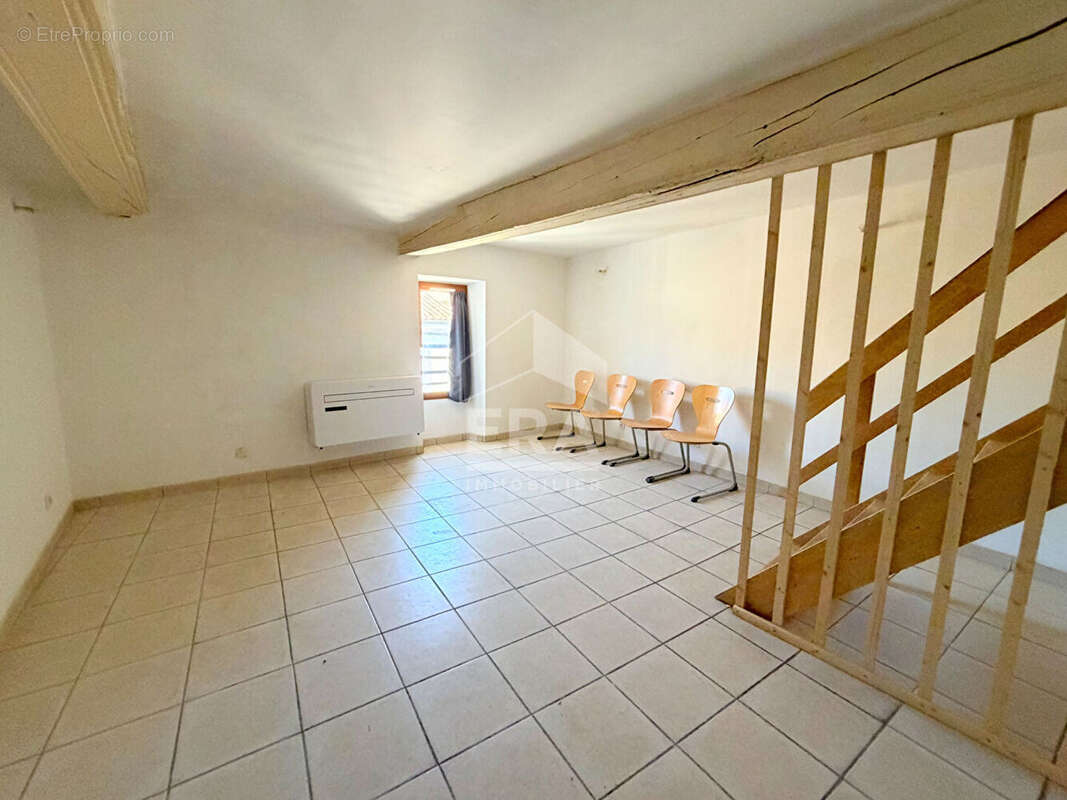 Immeuble 100m² à pertuis - photo 2