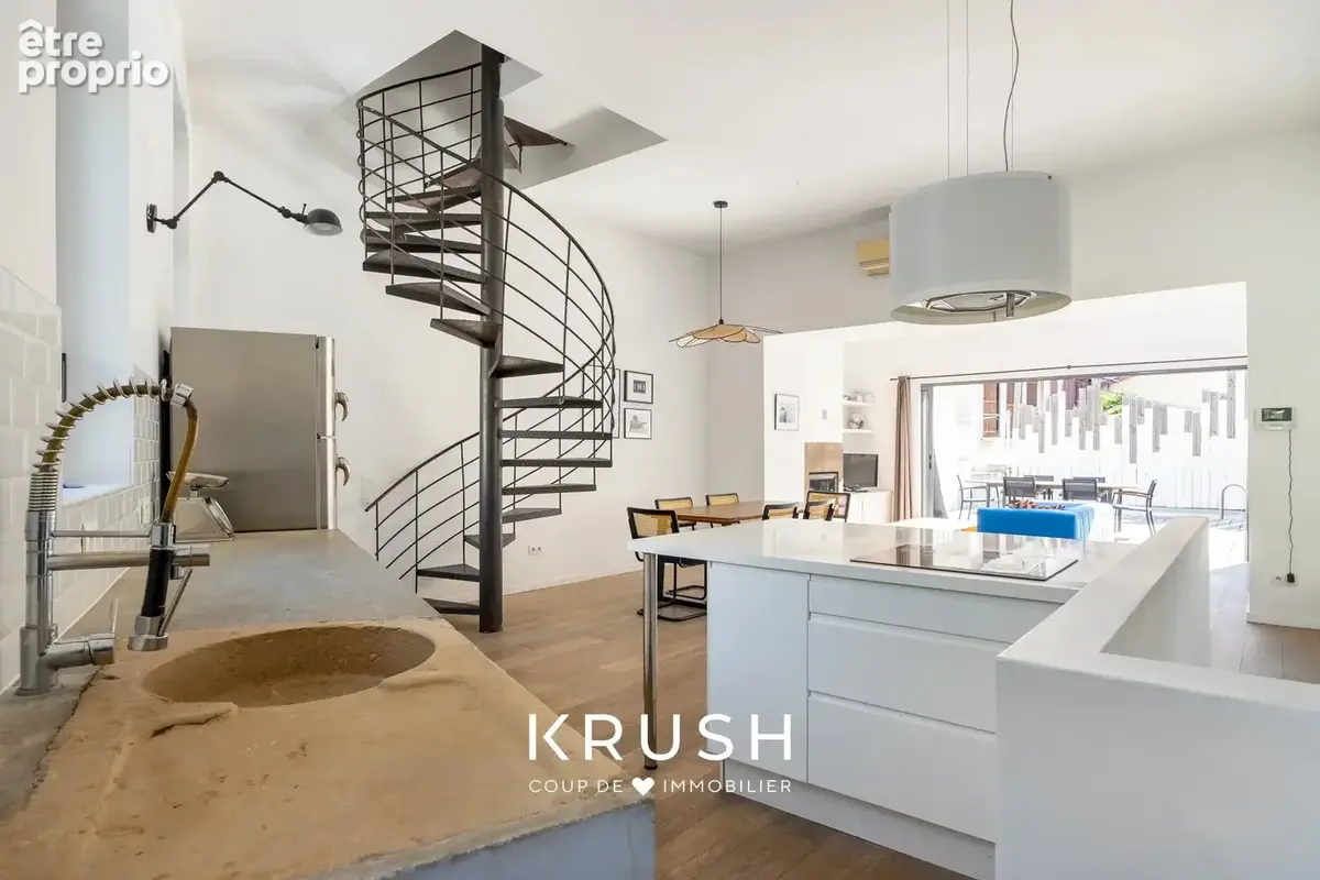 Maison 162 m² à Marseille-7e  - photo 17