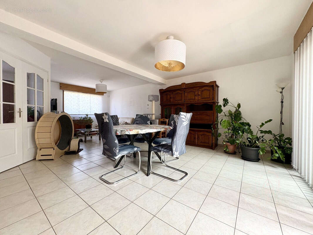 Maison 114 m² à Seclin  - photo 3