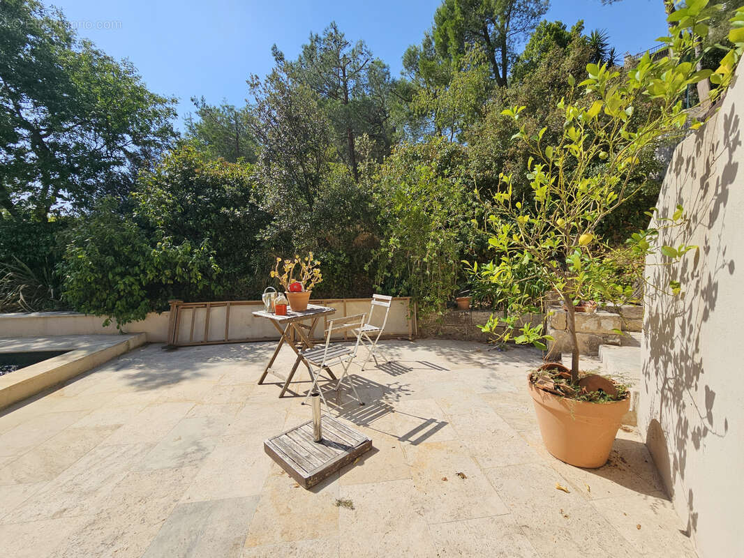Maison à PARADOU