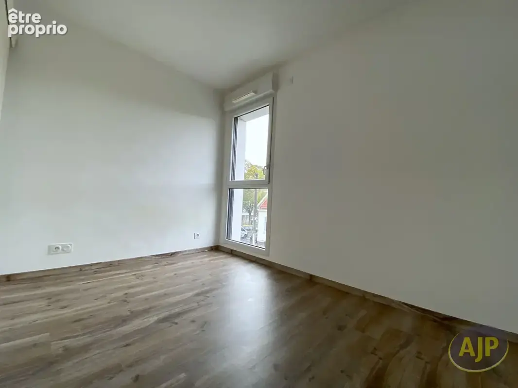 T1 bis 34 m² , balcon Blanche de Castille - photo 5