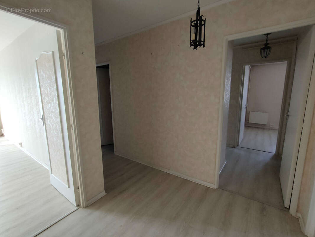 Appartement à CHALUS