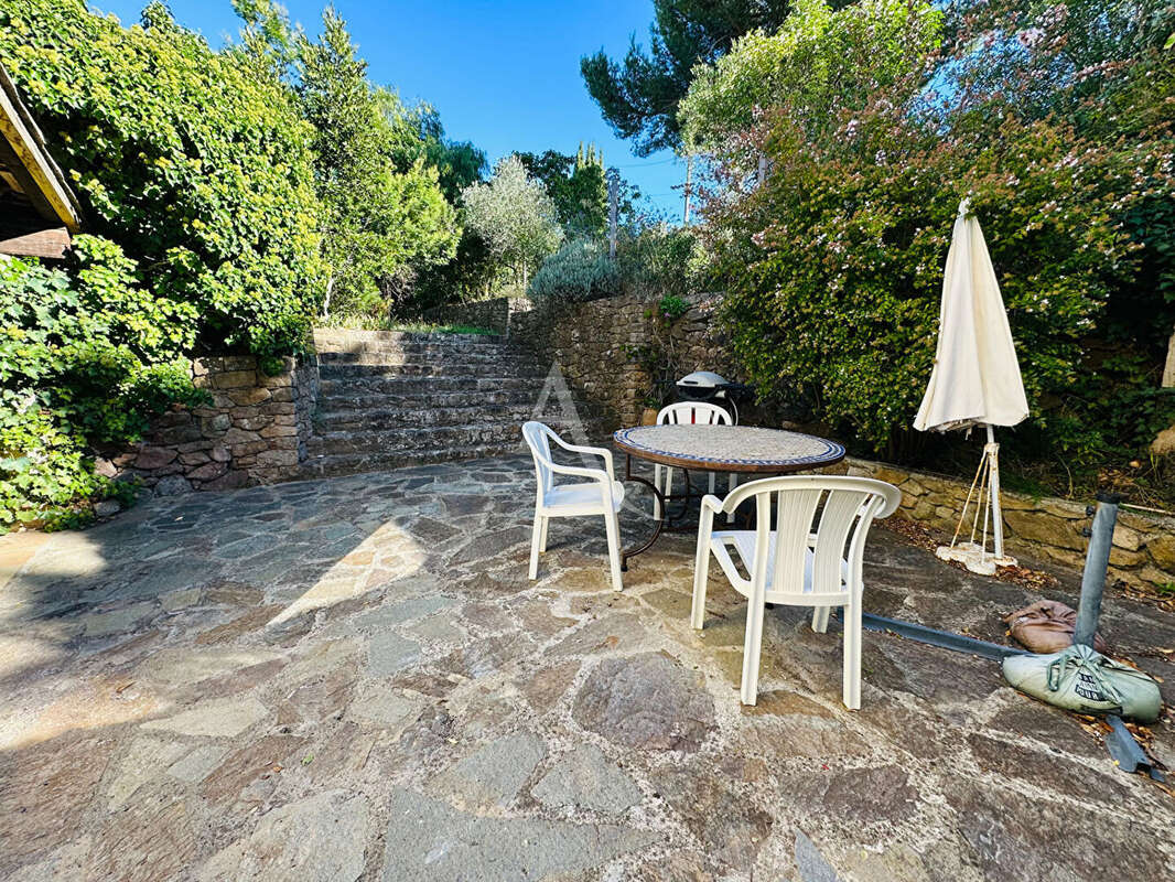Maison à CARQUEIRANNE
