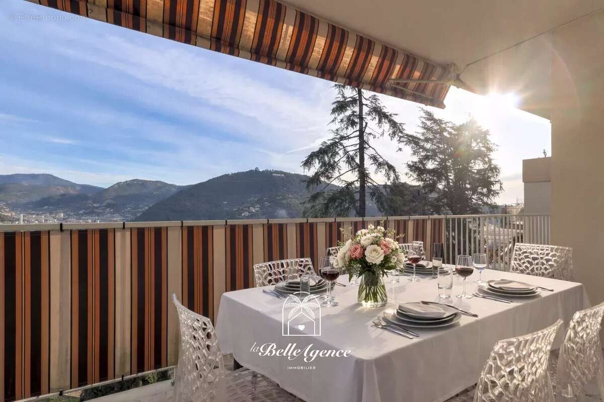 Appartement à NICE