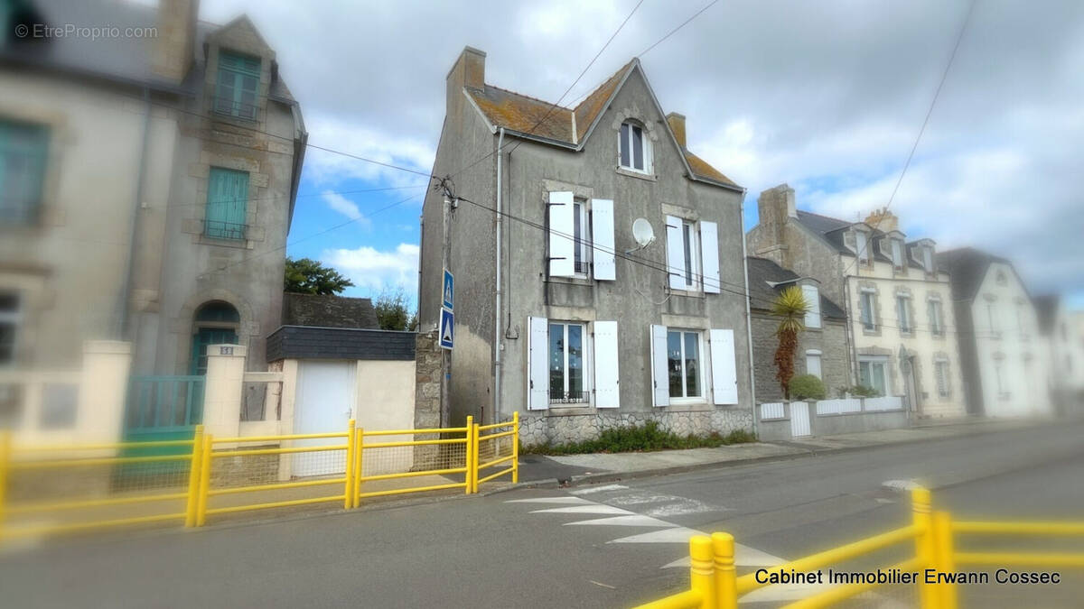 Maison à GUILVINEC