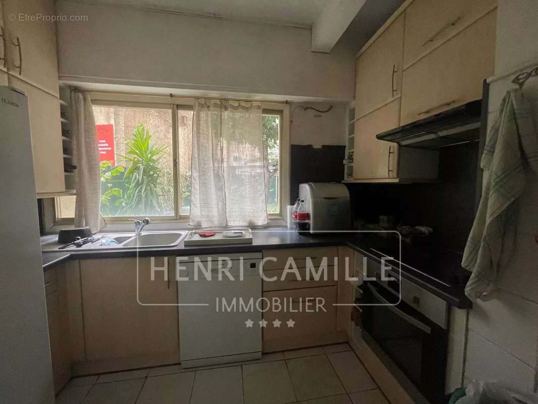 Commerce à LE CANNET