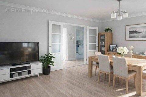Appartement à SAINT-LAURENT-DU-VAR