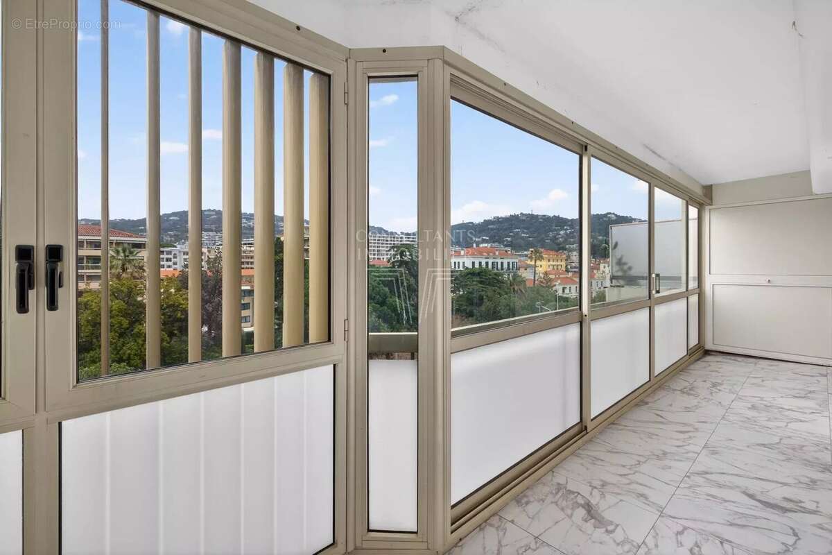 Appartement à CANNES