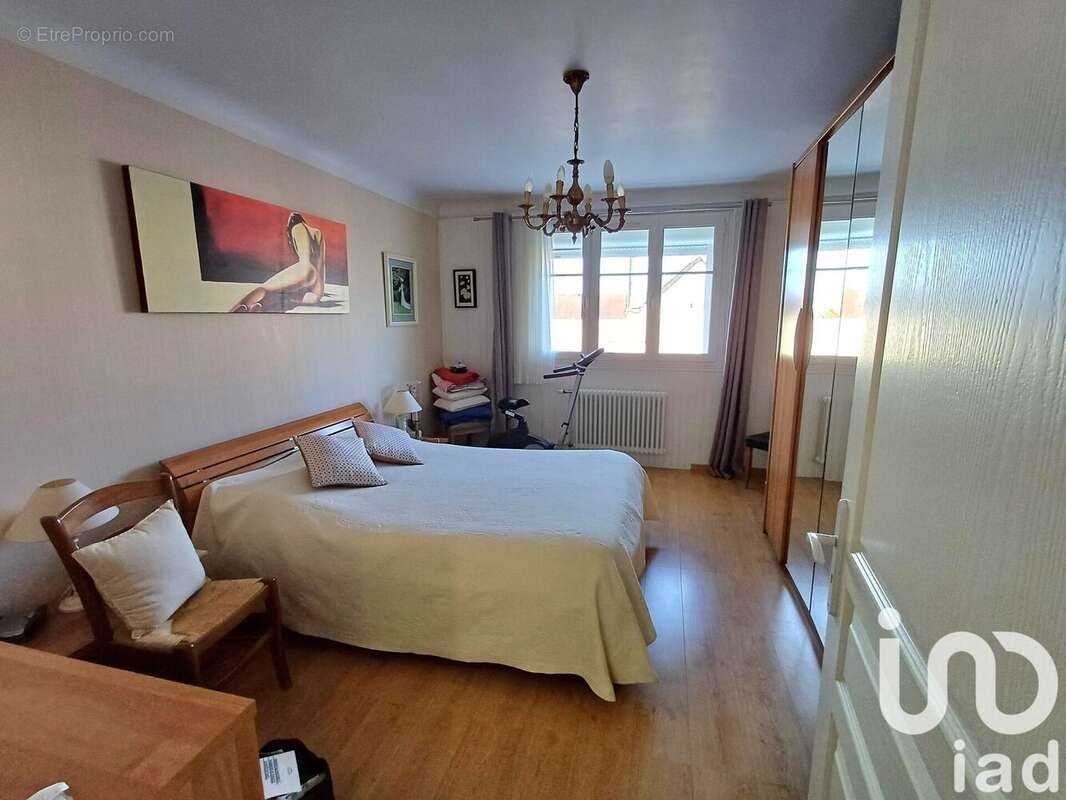 Photo 6 - Maison à COURLON-SUR-YONNE