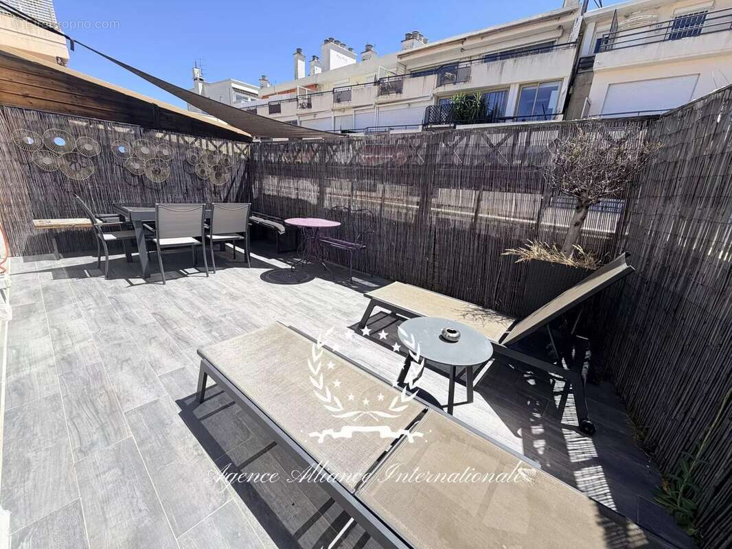 Appartement à CANNES