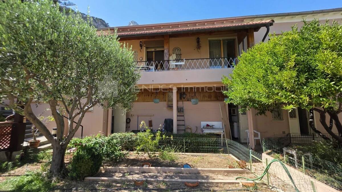 Maison à CAP-D'AIL