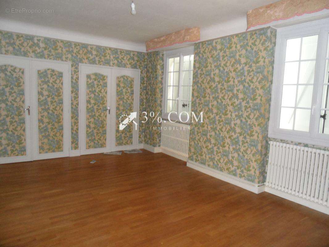 Maison à BUXEROLLES