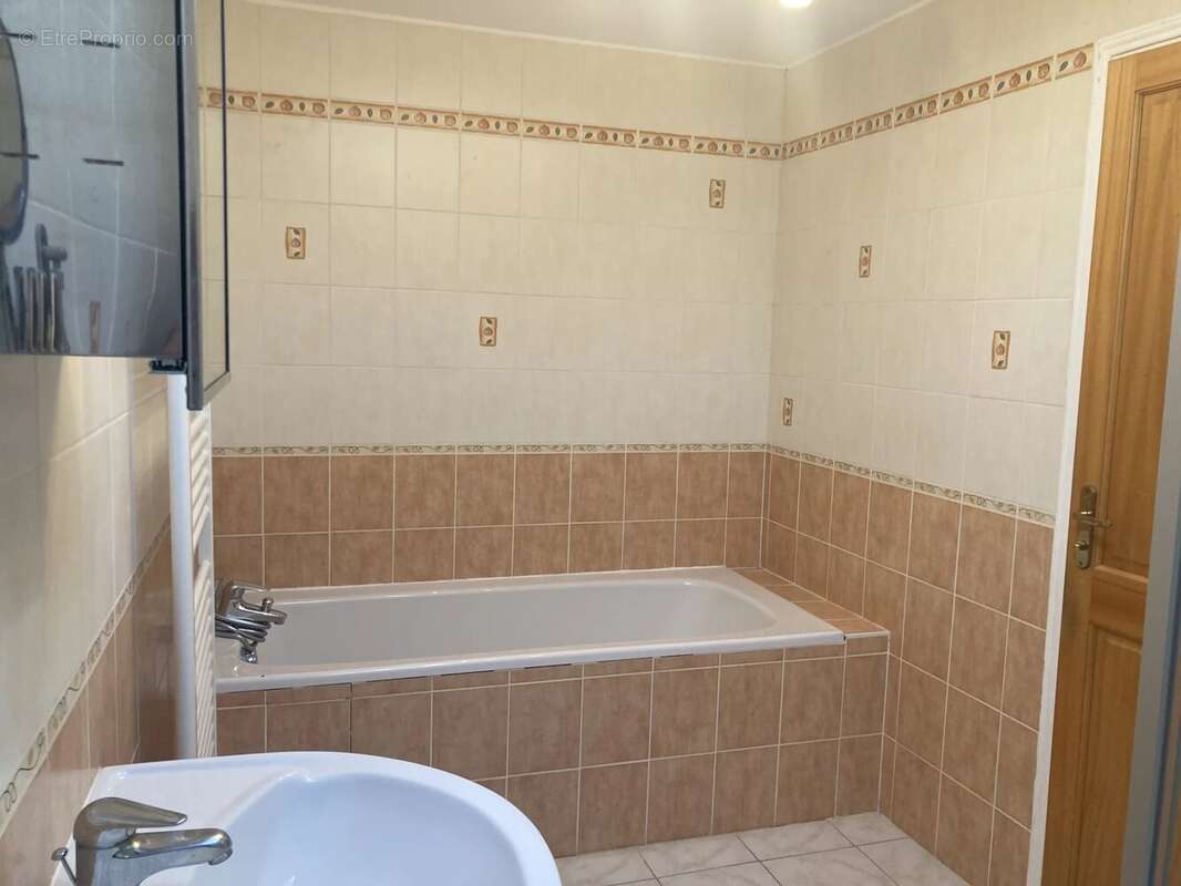 Maison à MAINE-DE-BOIXE