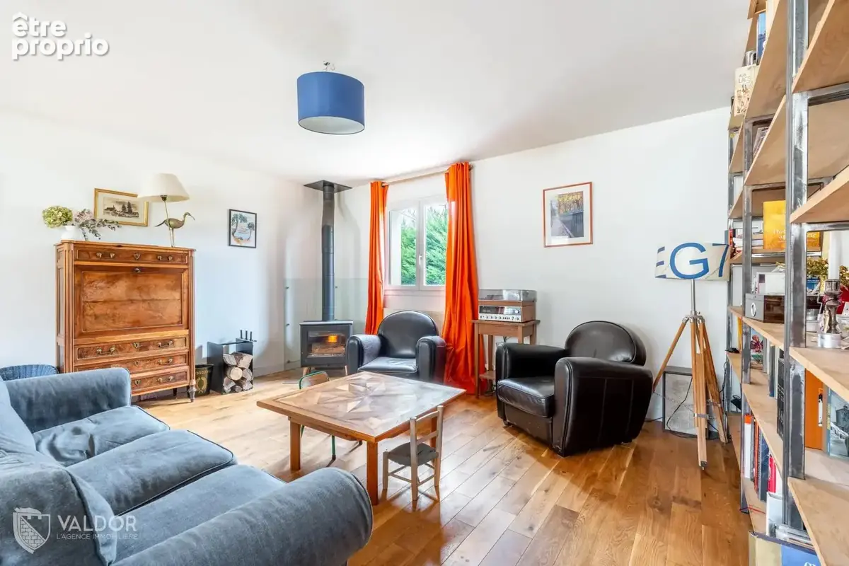 DARDILLY – Maison familiale de 135 m² sur 1000 m² de terrain - photo 9