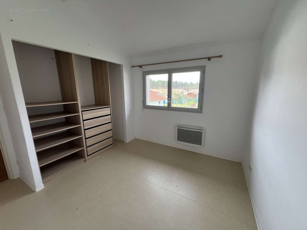 Appartement 64 m² à Sanguinet  - photo 4