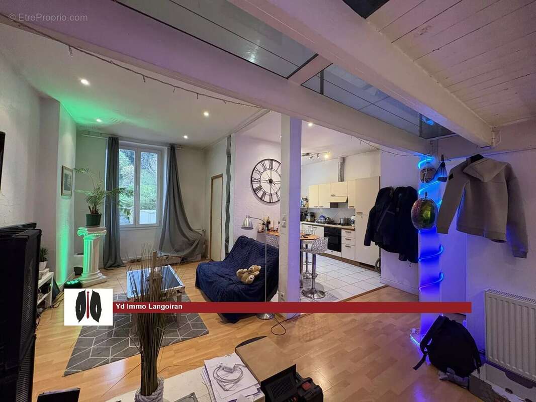 Appartement à LANGOIRAN