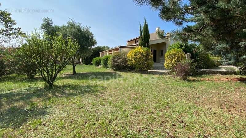Dpt Gard (30), à vendre Proche Uzès 10mn, maison P4, grand terrain paysagé, piscinable de 1620m2 - photo 22