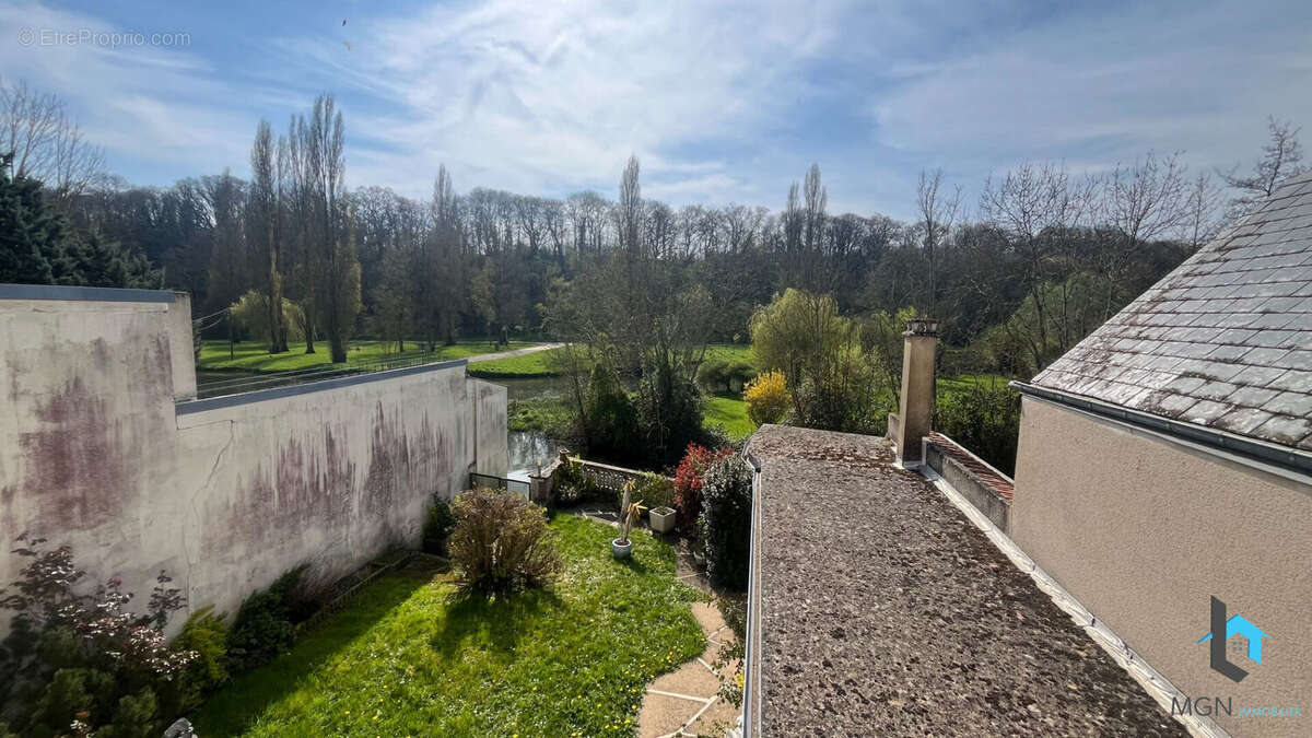 Maison au Bord de l'eau - photo 3