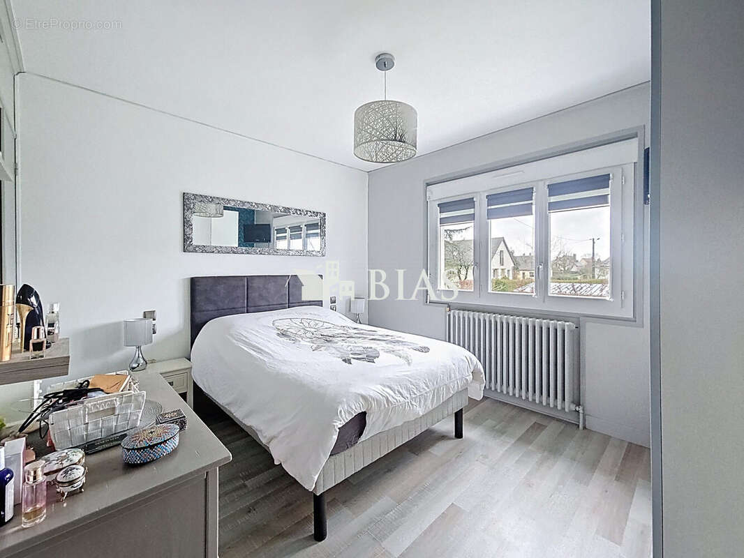 Maison à LE NEUBOURG