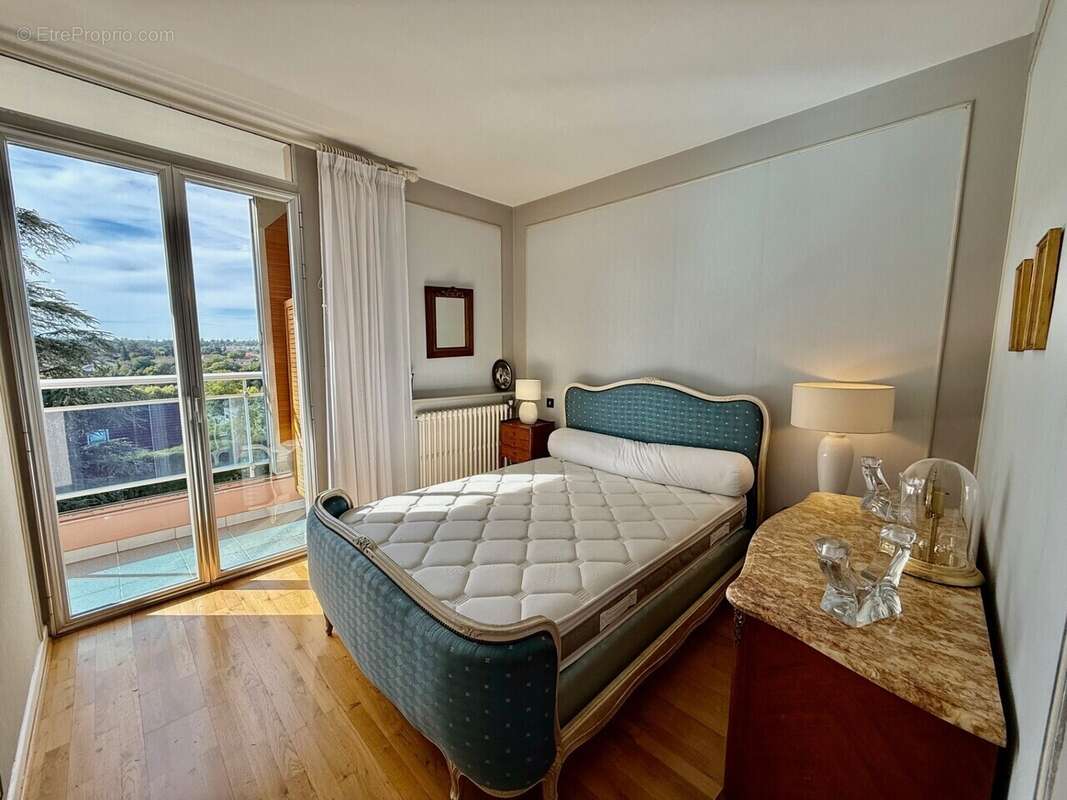 Appartement à ROMANS-SUR-ISERE