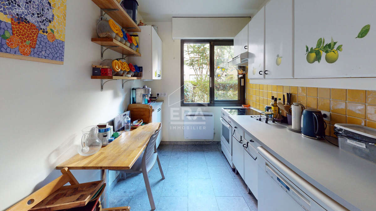 Appartement à PARIS-19E