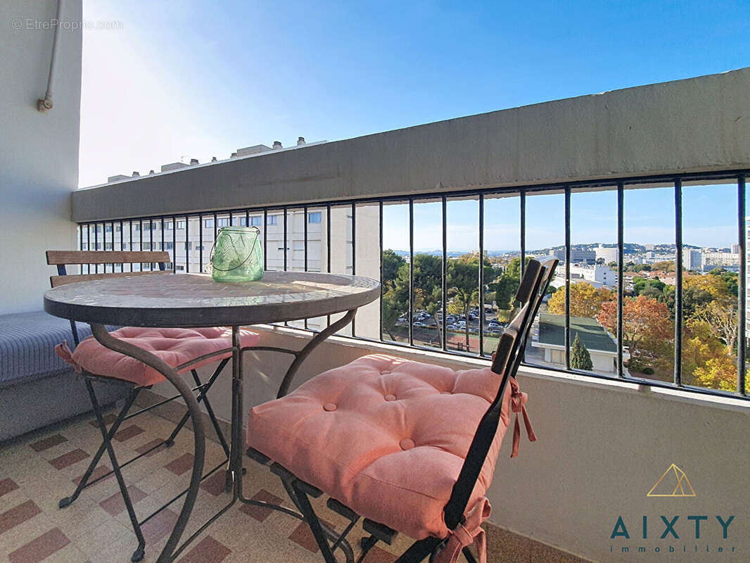 Appartement à MARSEILLE-9E