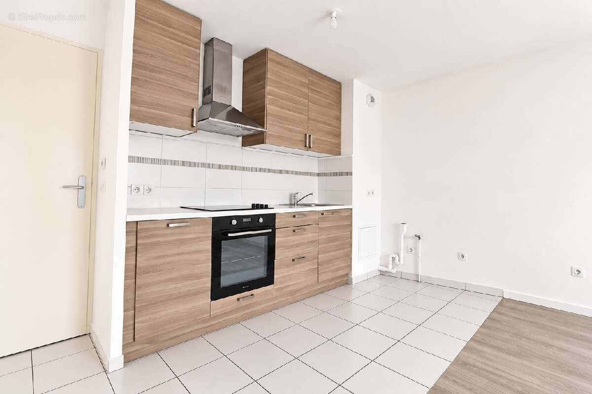 Appartement 57 m² à Ris-Orangis  - photo 3