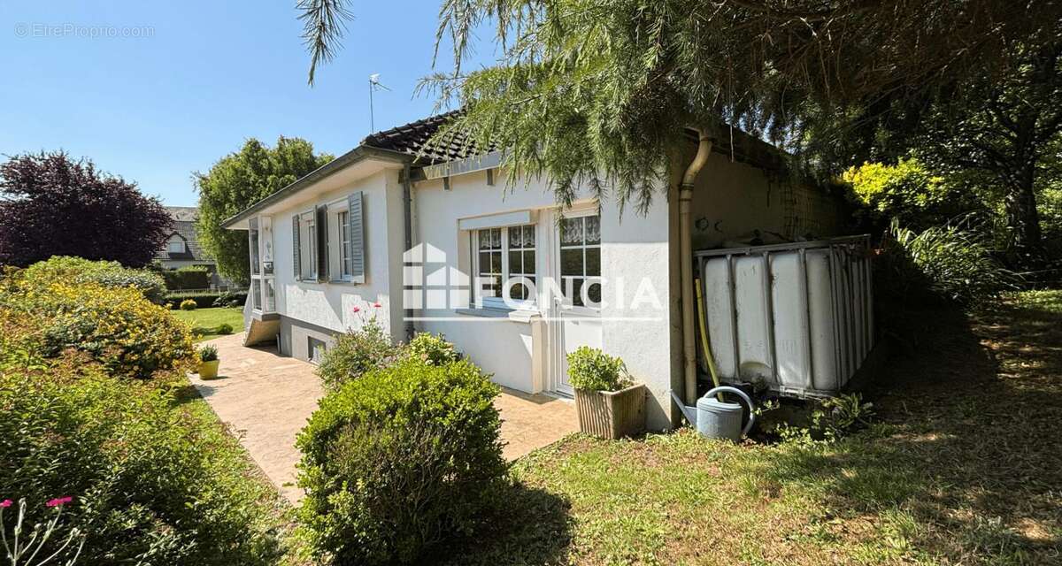 Maison à BIEVILLE-BEUVILLE