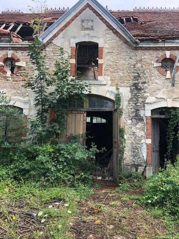 Appartement à SAINT-LOUP-DE-VARENNES