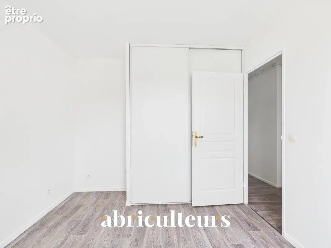 Survilliers : T3 d'exception de 73 m² plein Sud avec vue panoramique — Résidence prisée - photo 13